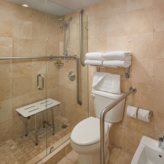 DoubleTree by Hilton Grand Hotel Biscayne Bay - Bild 10