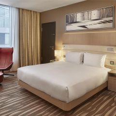 Hilton Frankfurt Airport - Bild 7