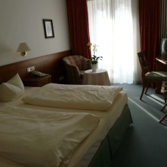 Hotel Roter Hahn - Bed & Breakfast - Bild 3