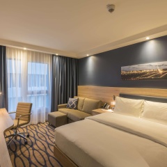 Hampton by Hilton Frankfurt Airport - Bild 2