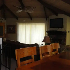Skiview Cabin by VCI Real Estate Services thumbnail 9
