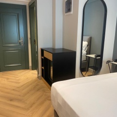 In The Middle Hotel - Bild 17