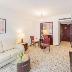 Regal Airport Hotel - Bild 13