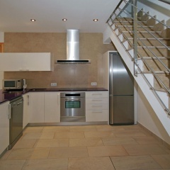 Modern Holiday Home With Private Swimming Pool - Bild 17