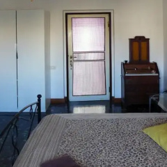 The 4th Floor thumbnail 6