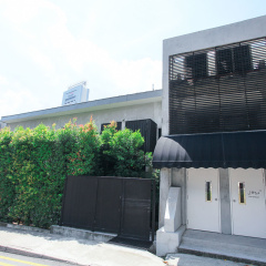 Lloyd's Inn - Bild 1