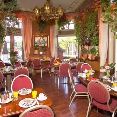 Nadia Hotel - Bild 18