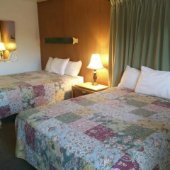 Marina Motel thumbnail 3