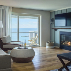 Cliff House Maine thumbnail 3