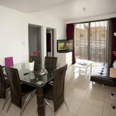 The Palms Hotel Apartments thumbnail 8