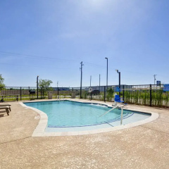Hampton Inn Kenedy thumbnail 16