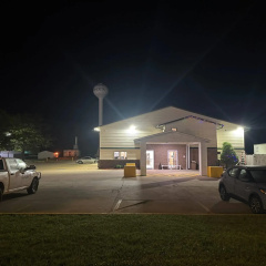 Super 8 by Wyndham Mendota I-39 thumbnail 2