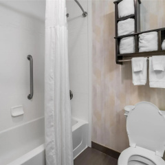 Hampton Inn Marion thumbnail 32