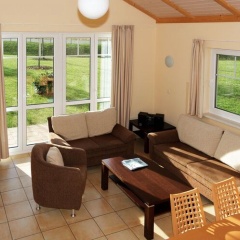 Holiday home in Markkleeberg with a shared pool - Bild 3