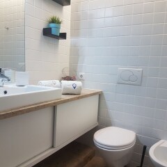 Parque das Nações by Host-Point in Loures, Portugal from 159$, photos, reviews - zenhotels.com bathroom photo 3