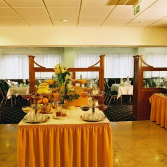 Hotel Excelsior - Central Station - Bild 19