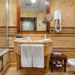 Bellevue & Canaletto Suites - Bild 11