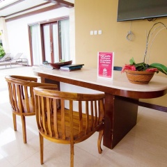 ZEN Rooms Batu Bolong Canggu - Bild 16