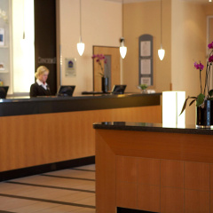 Plaza Premium Koln - Bild 2