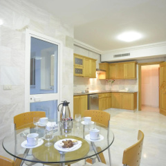 The Penthouse Suites Hotel thumbnail 30
