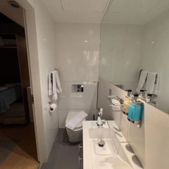 Room Home Stay - Bild 10