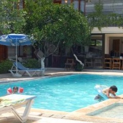 Ipsos Hotel - Bild 12