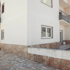Mare Cheia (High Tide) Beach and Surf Apartments thumbnail 8