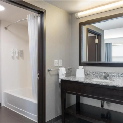 Hampton Inn Lewiston-Auburn thumbnail 36