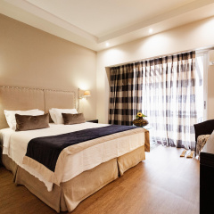 Best Western Plus Embassy Hotel - Bild 7