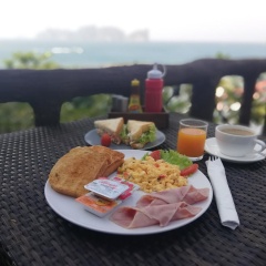 HIP Seaview Resort at Phi Phi - Bild 10