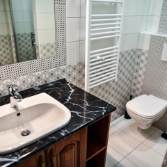 Corvin Point Rooms and Apartments - Bild 8