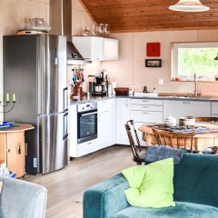 Stunning Home in Kvaløya With 2 Bedrooms in Tromso, Norway from 446$, photos, reviews - zenhotels.com photo 7