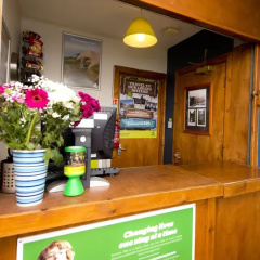 Hostel YHA Poppit Sands thumbnail 36