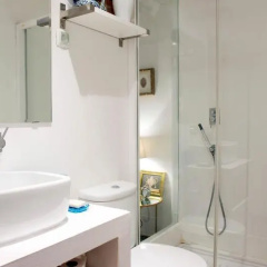 Your Home In Bairro Alto Lisbon thumbnail 25