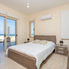 Отель Villa Seashore One Large Private Pool Walk to Beach Sea Views A C Wifi - 3150 Кипр, Аргака - отзывы, цены и фото номеров - забронировать отель Villa Seashore One Large Private Pool Walk to Beach Sea Views A C Wifi - 3150 онлайн фото 32