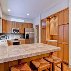Yeagr Home Elkhorn by RedAwning thumbnail 20