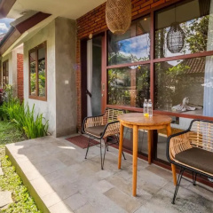 Yarama Cottages thumbnail 9