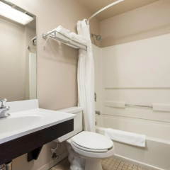 Americas Best Value Inn Sparks thumbnail 21