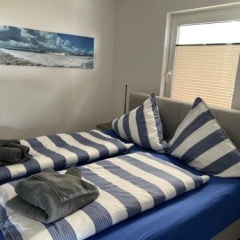 WoogeTraum - Traumwohnung mit Meerblick direkt am Strand - Bild 2