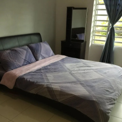 Crystal Homestay - 1 Sky Bayan Lepas