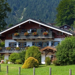 Gästehaus und Ferienwohnungen Egglerlehen - Bild 9