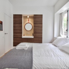 Louvre Luxury apartment thumbnail 2