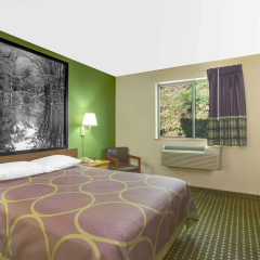 Super 8 by Wyndham Radford VA thumbnail 7