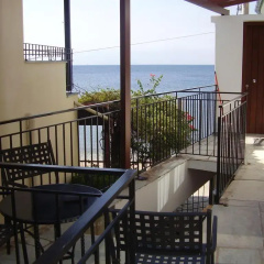 Sunset Suites thumbnail 11
