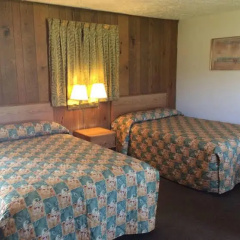 Woodridge Motel thumbnail 17
