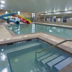 Red Lion Inn & Suites Federal Way thumbnail 4