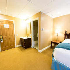 The Sherwood Hotel thumbnail 9