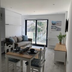 Modern Studio With Rock View Balcony and Gym-hosted by Sweetstay in Gibraltar, Gibraltar from 255$, photos, reviews - zenhotels.com photo 6