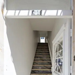 Xiri Beach House thumbnail 3