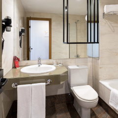 Rafaelhoteles Atocha - Bild 8